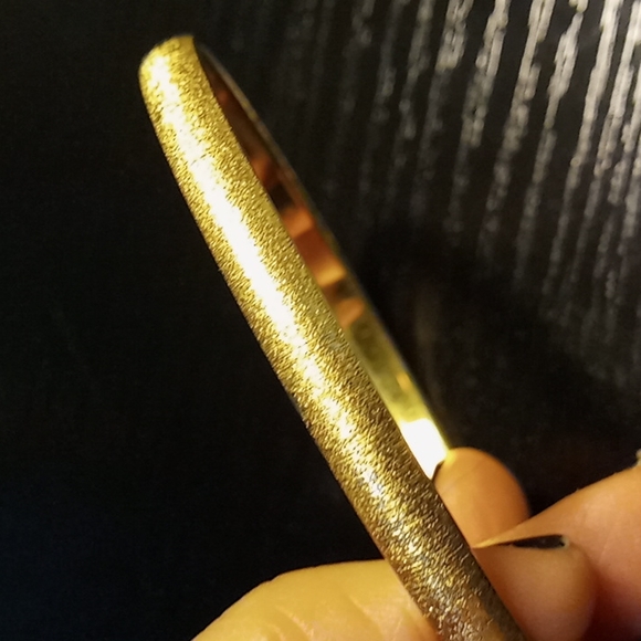 Monet gold bangle (thin) - Picture 2 of 4